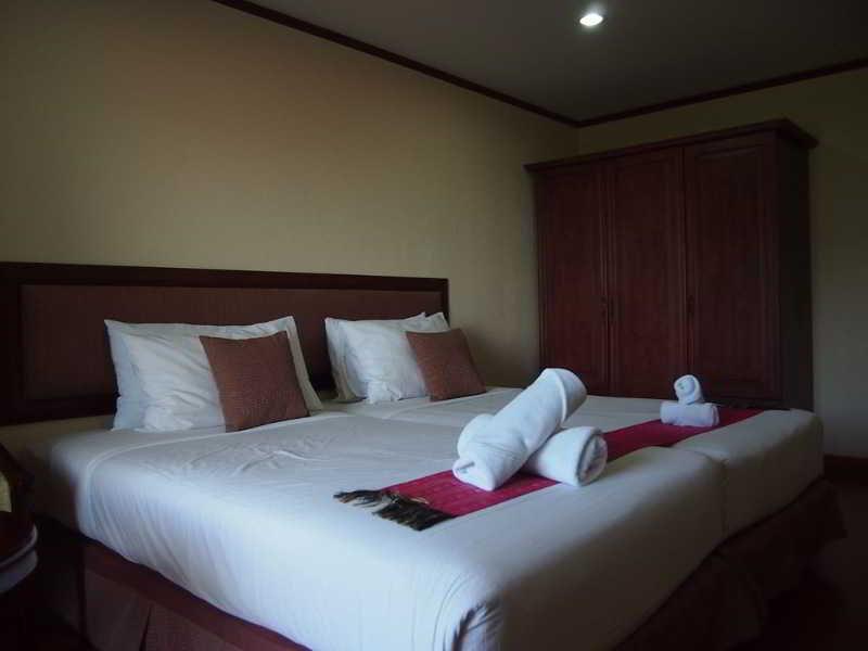 Abricole At Pattaya Hill Appartement Buitenkant foto
